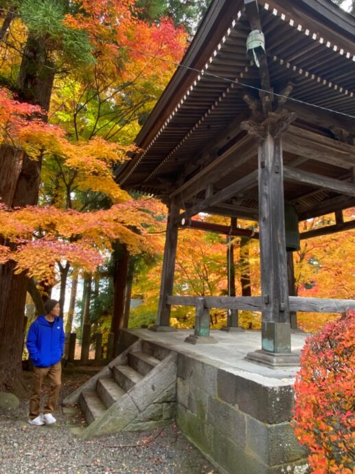 長野市の昌禅寺の紅葉